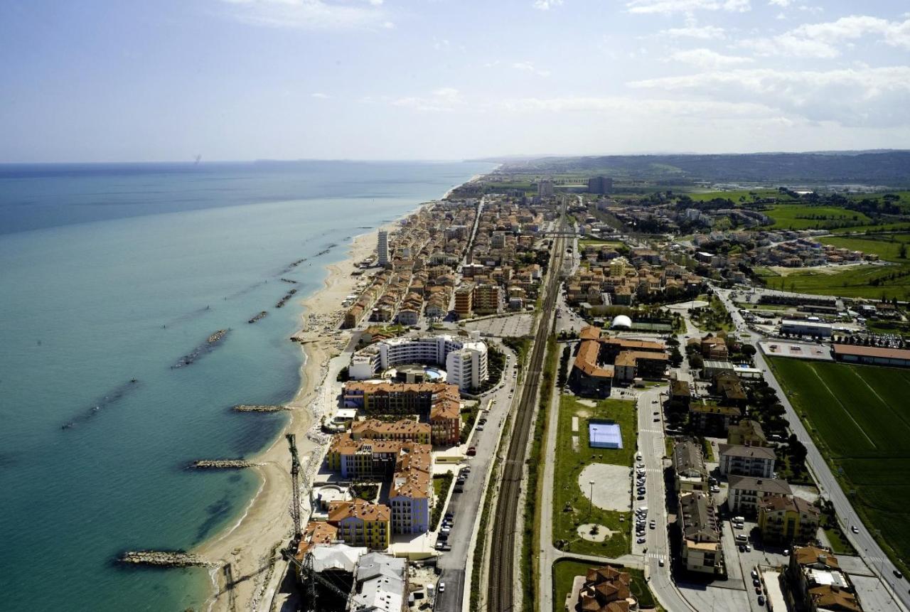 Appartamento Paradiso Azzurro Porto Recanati Exterior photo